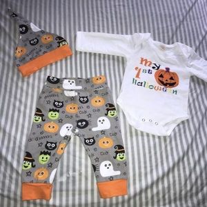 Baby clothes